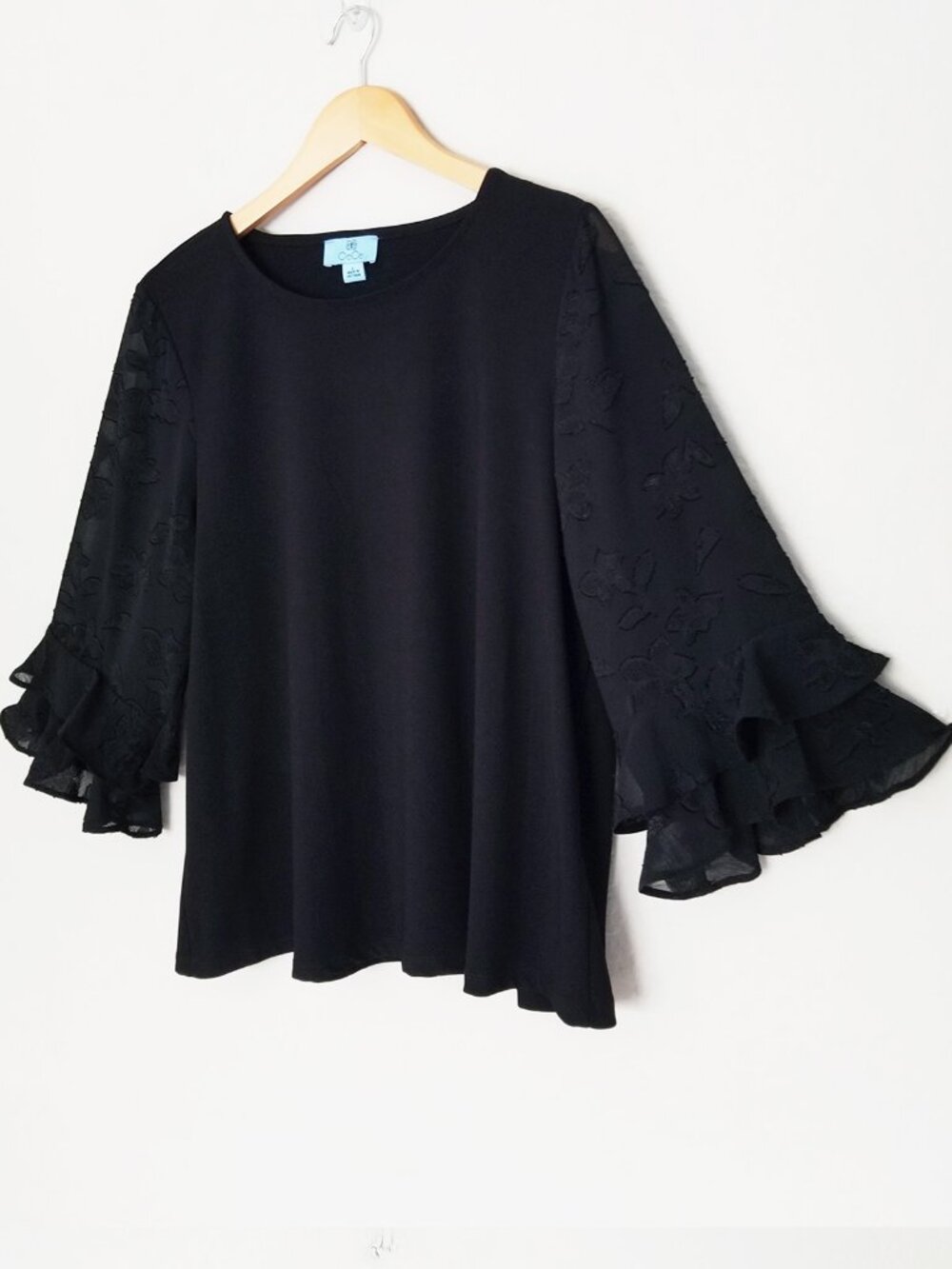 CeCe Black Floral Jacquard Chiffon Tiered Ruffle Sleeve Mix Media Blouse Top L - Picture 2 of 15